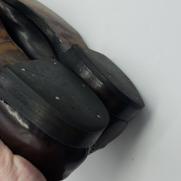 𝅺allen Edmonds Sanford Men 8D burgundy dress shoes cap toe lace up oxford brogue - Picture 6 of 9